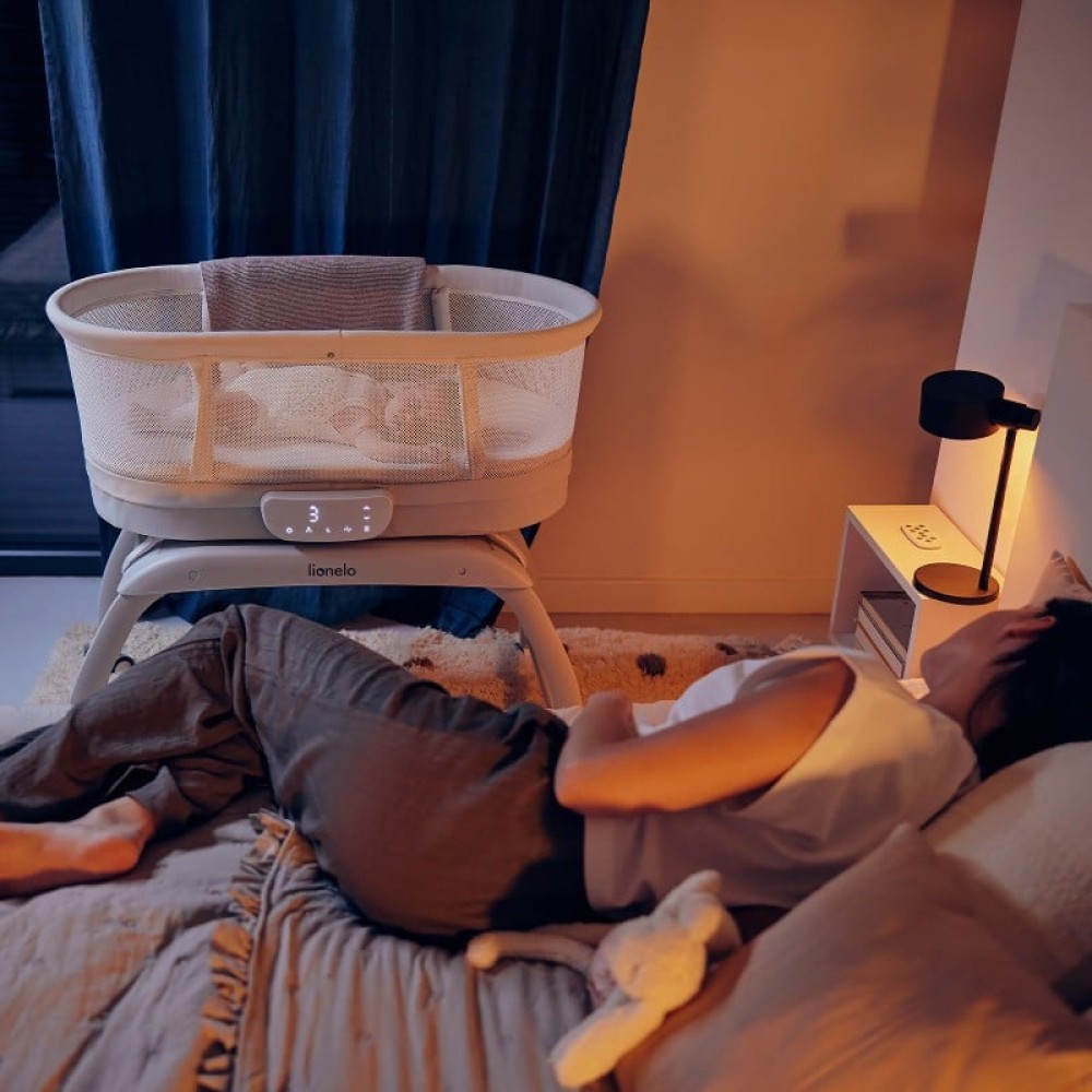 В Фокстрот Кроватка Lionelo Coral White