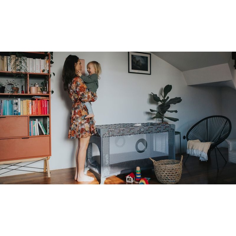 Замовити Манеж LIONELO Stefi Black Carbon (LO-Stefi BLACK CARBON)