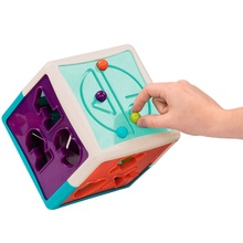 Сортер BATTAT LITE Умный куб (BT4577Z)