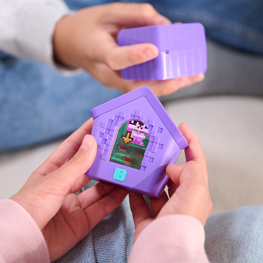 Фото child BITZEE Інтерактивна іграшка з віртуальними цифровими героями - Будинок песиків