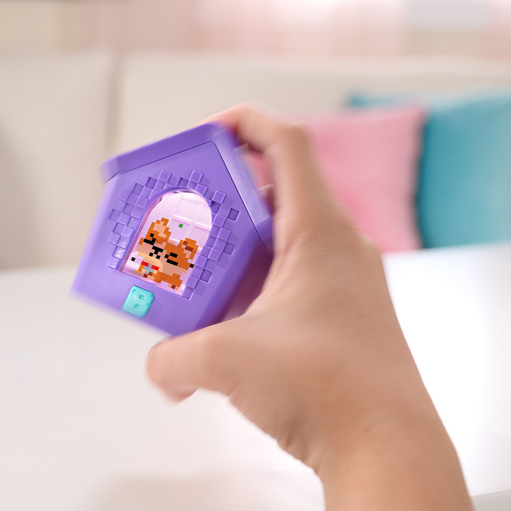 child BITZEE Інтерактивна іграшка з віртуальними цифровими героями - Будинок песиків Особливості звукові ефекти