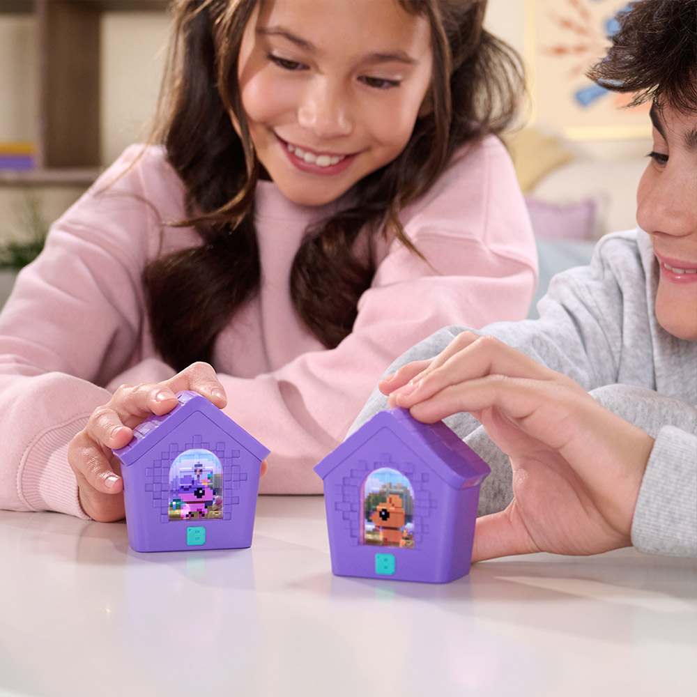 Зображення child BITZEE Інтерактивна іграшка з віртуальними цифровими героями - Будинок песиків