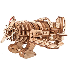 Механический 3D пазл UGEARS Самолет Бешеный Шершень (Самолет Бешеный Шершень)