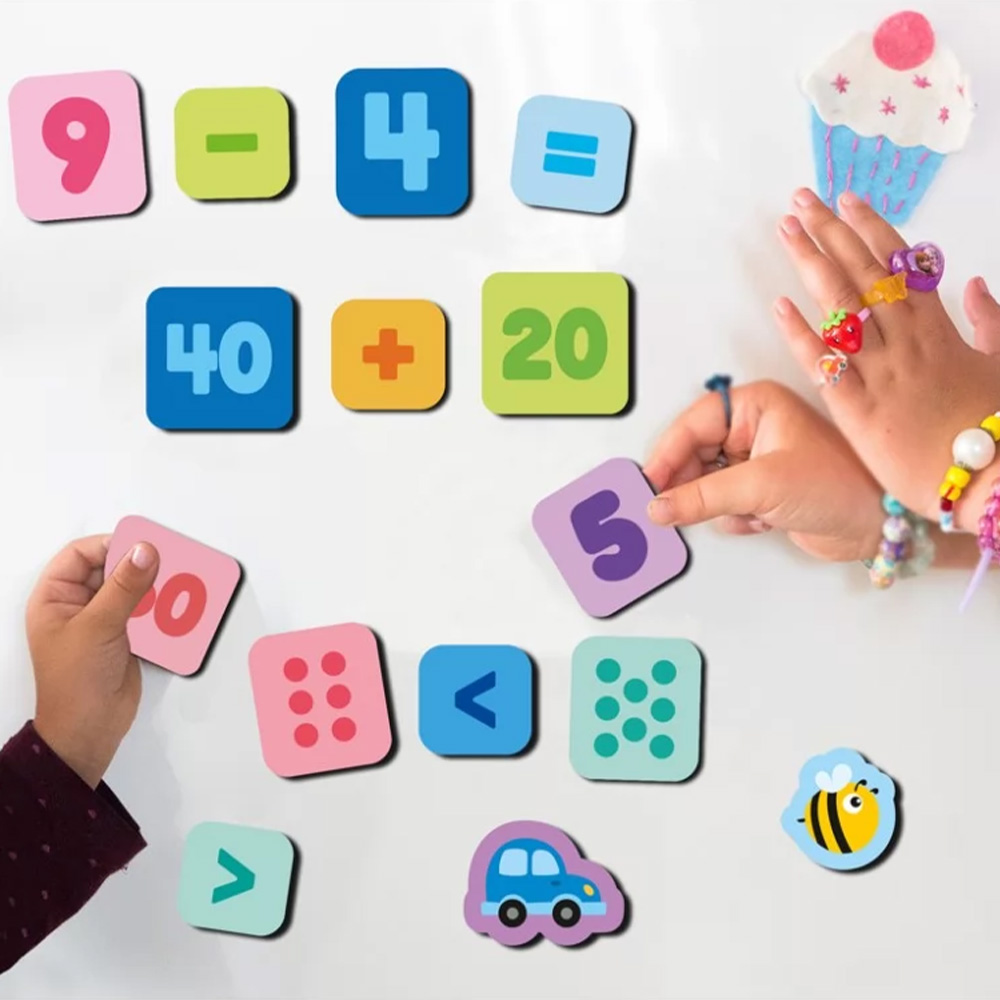 Магнітна гра DODO Магнітні цифри та знаки. Великий набір (200274) Вік від 3 років