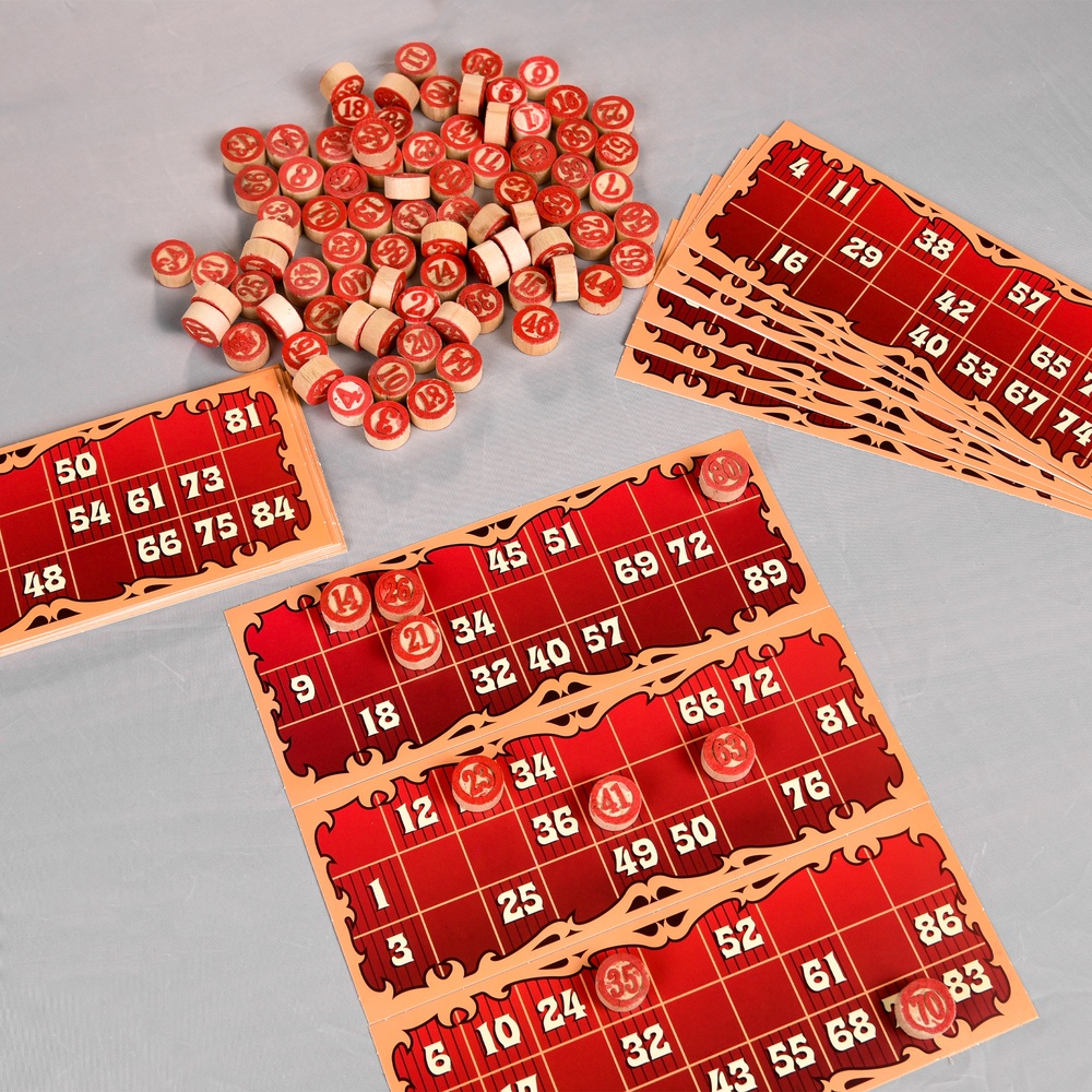 Настільна гра Strateg Лото традиційне (30488) Комплектація барила – 90 шт.; картки – 24 шт.; комплект фішок; мішечок