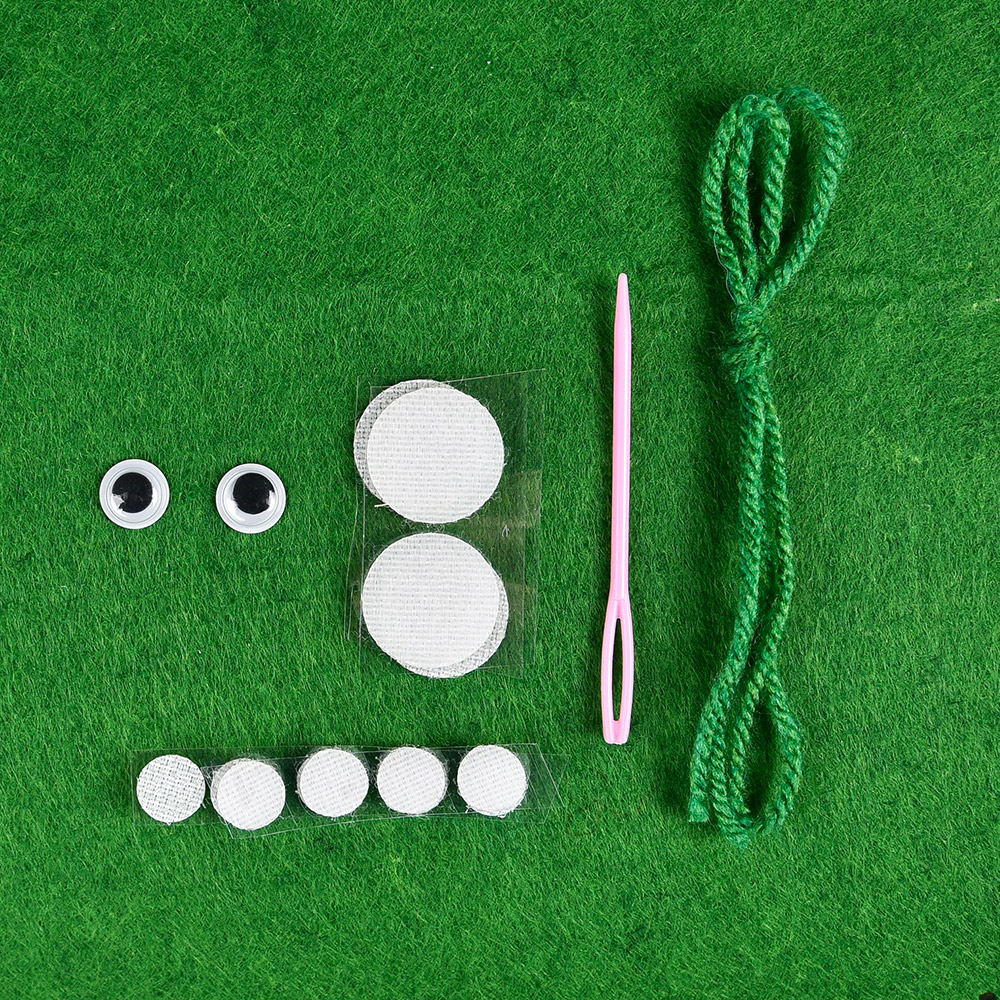 Зовнішній вигляд Набір для шиття STRATEG Фетровий пенал (31041)