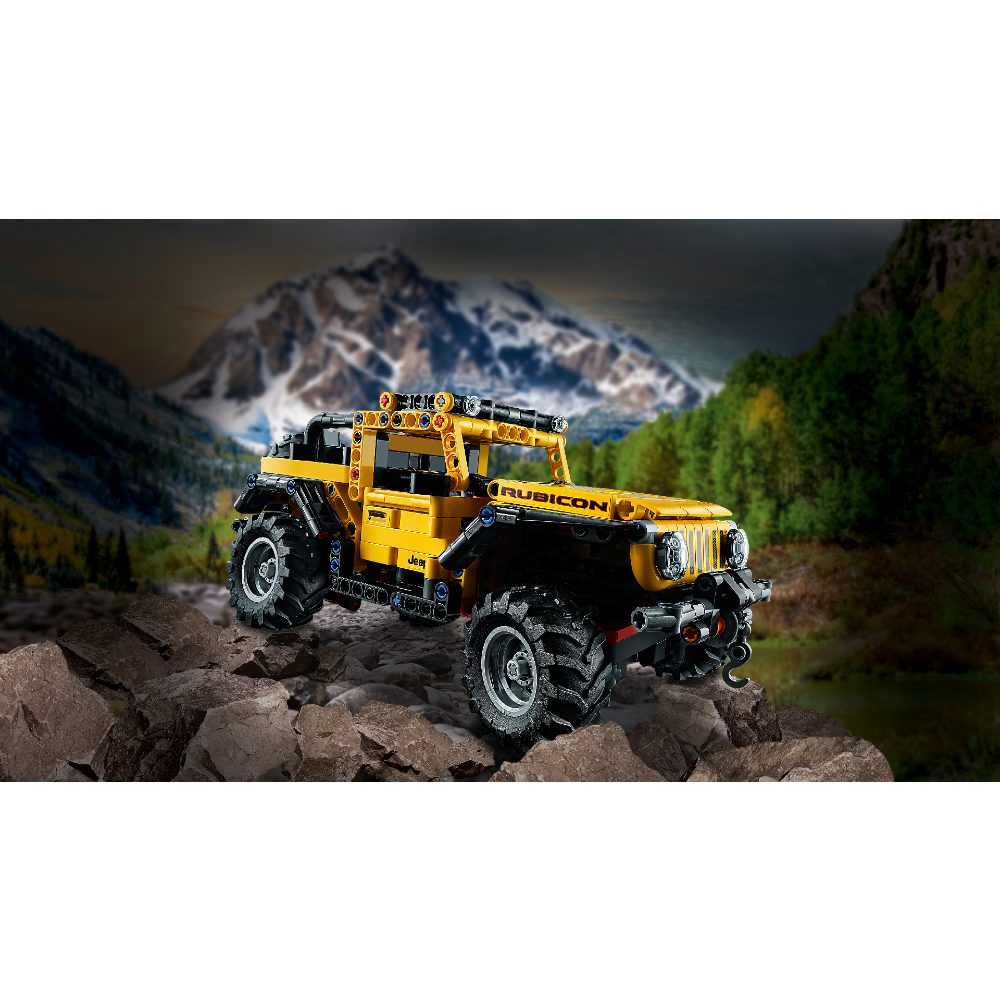 Фото Конструктор LEGO Technic Jeep Wrangler 665 деталей (42122)