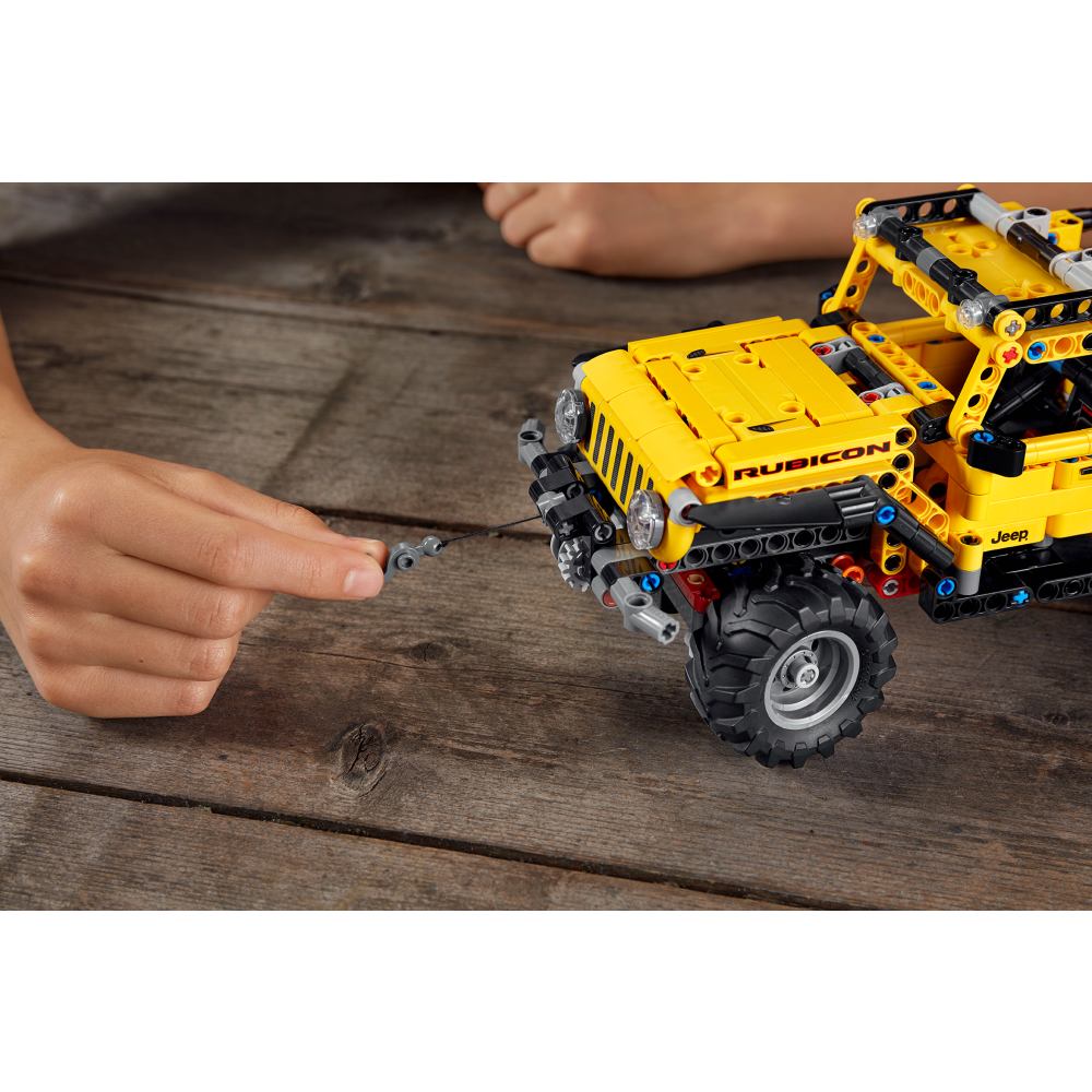 Замовити Конструктор LEGO Technic Jeep Wrangler 665 деталей (42122)