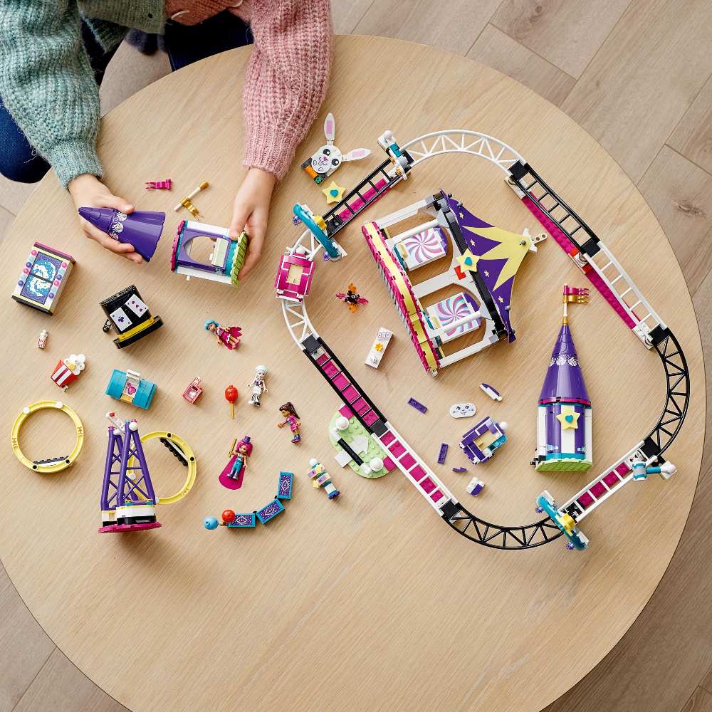 Внешний вид Конструктор LEGO Friends Магические американские горки на ярмарке 974 детали (41685)