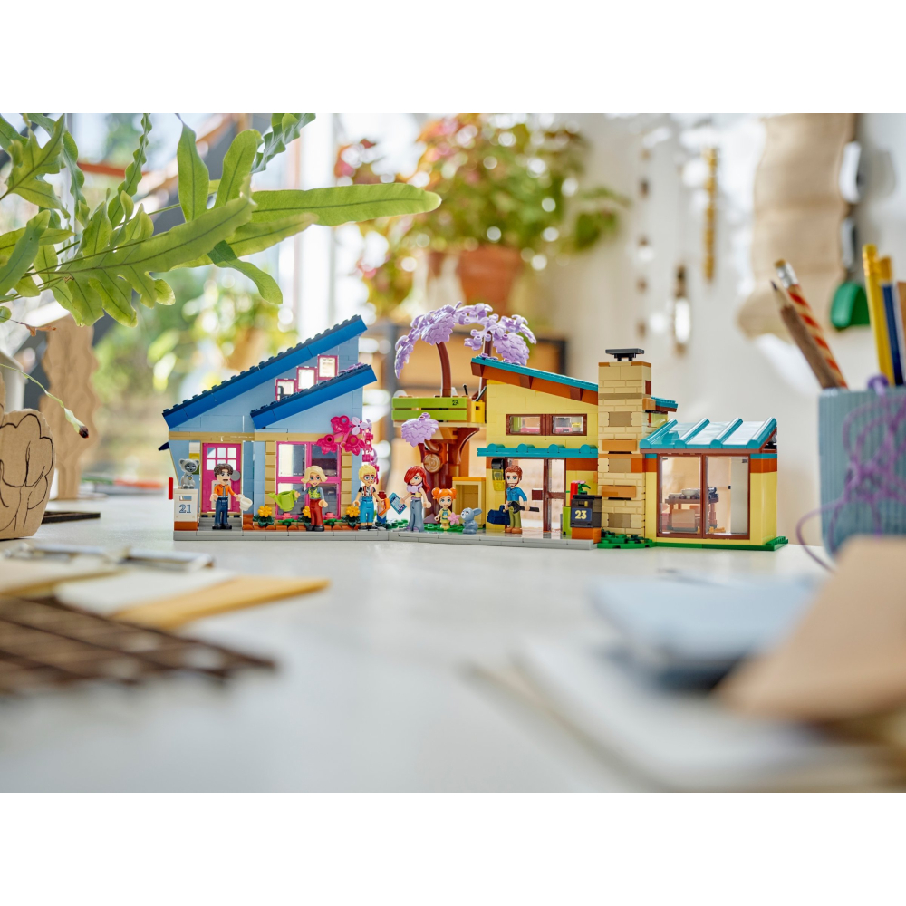 Конструктор LEGO Friends Сімейні будинки Оллі й Пейслі (42620) Серія Lego Friends