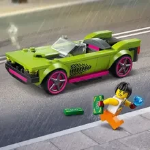 Конструктор LEGO City Переслідування маскара на поліцейському автомобілі 213 деталей (60415)