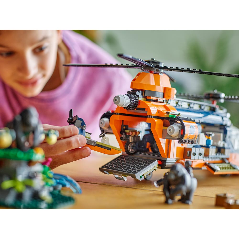 Зображення Конструктор LEGO City Вертоліт у базовому таборі для дослідження джунглів (60437)
