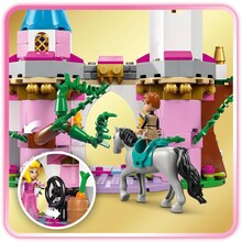 Конструктор LEGO Драконяна форма Малефісенти (43240)