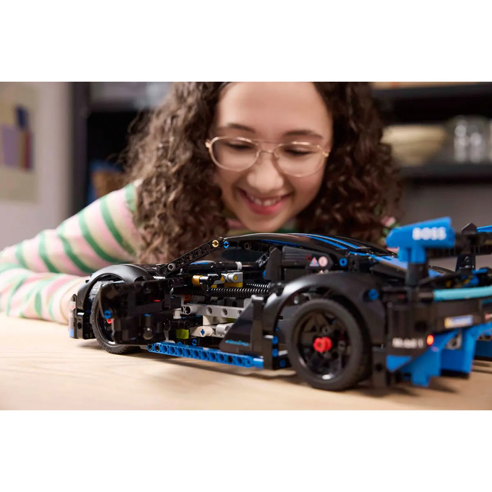 Покупка Конструктор LEGO Technic Porsche GT4 e-Performance (42176)