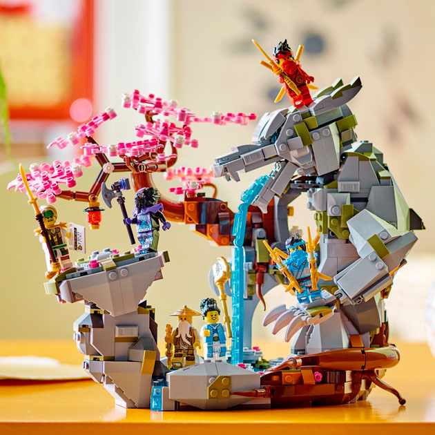 Изображение Конструктор LEGO Ninjago Храм камня дракона (71819)