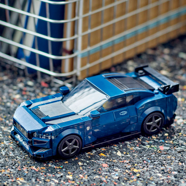 Покупка Конструктор LEGO Speed Champions Спортивный автомобиль Ford Mustang Dark Horse (76920)