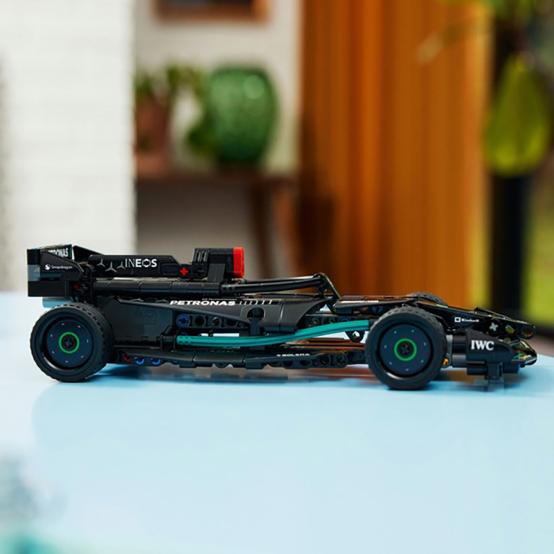 Конструктор LEGO Technic Mercedes-AMG F1 W14 E Performance Pull-Back 240 деталей (42165) Кріплення блок