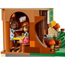 Конструктор LEGO Friends Будиночок на дереві у пригодницькому таборі (42631)