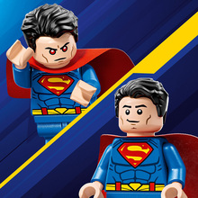 Конструктор LEGO DC Batman Супермен-робот против Лекса Лютора 120 деталей (76302)