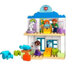 Конструктор LEGO DUPLO Впервые: визит к врачу 65 деталей (10449)