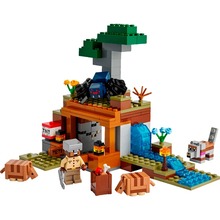 Конструктор LEGO Minecraft Шахтная экспедиция Броненосец 247 деталей (21269)