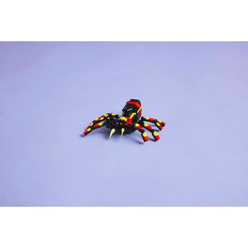 Изображение Конструктор LEGO Creator 3 в 1 Дикое животное: Удивительный паук 153 детали (31159)