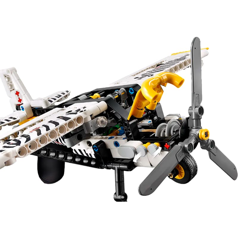 Фото Конструктор LEGO Technic Буш-літак 333 деталі (42198)