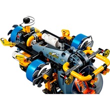 Конструктор LEGO Technic Глибоководний дослідний підводний човен 413 деталей (42201)