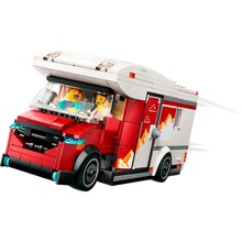 Конструктор LEGO City Отдых на колесах 385 деталей (60454)