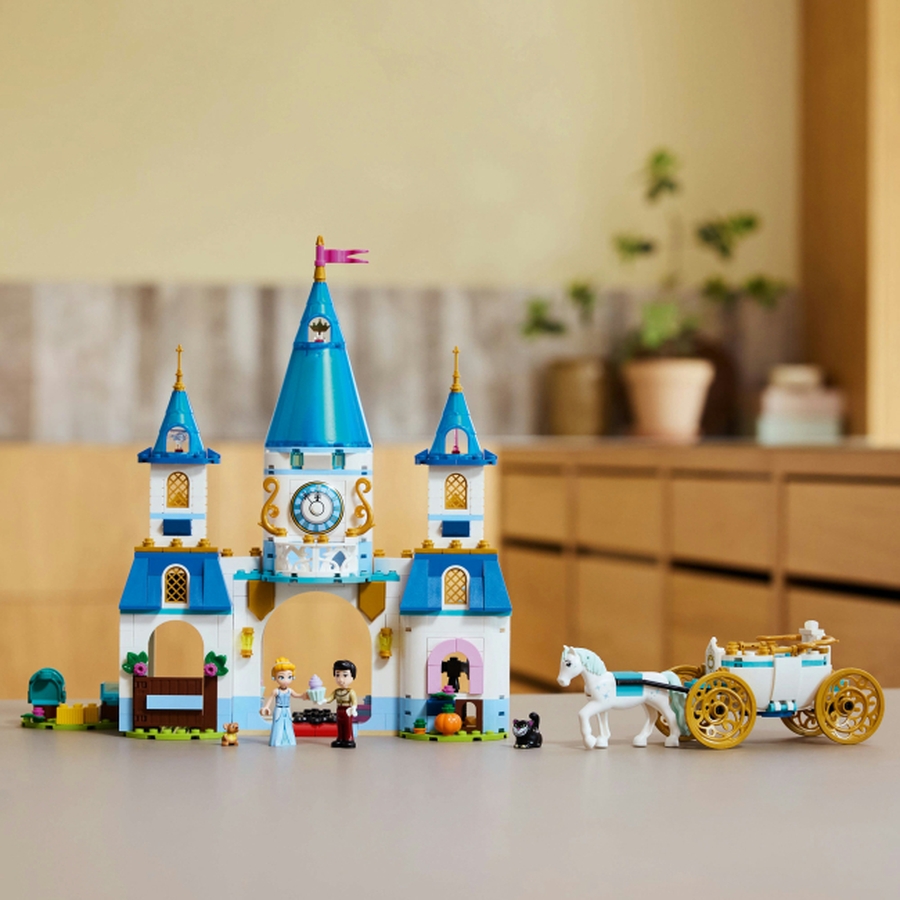 Конструктор LEGO Disney Princess Замок Золушки и карета 596 деталей (43275) Крепление блок