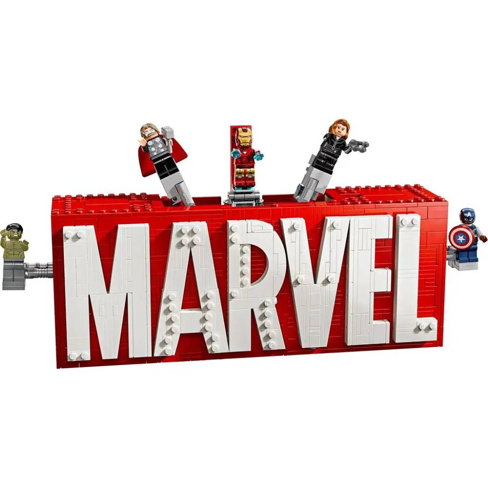 Конструктор LEGO Super Heroes Логотип и минифигурки MARVEL 931 эл (76313) Тематика герои фильмов и мультфильмов