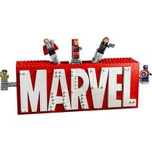 Конструктор LEGO Super Heroes Логотип та мініфігурки MARVEL 931 ел (76313)