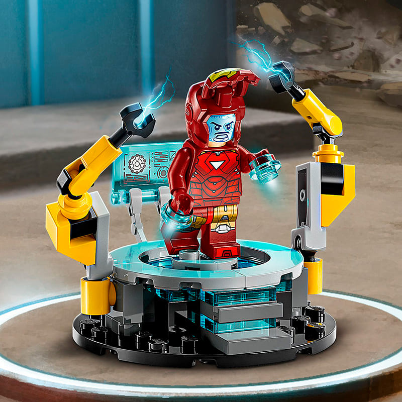 Фото Конструктор LEGO Super Heroes Marvel Лабораторія Залізної Людини: зал обладунків 384 ел (76315)