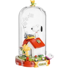 Конструктор PANTASY Snoopy Червоний дім мрії (86901)