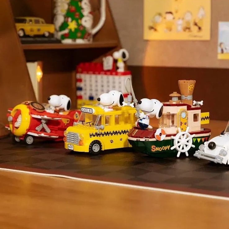 Зображення Конструктор PANTASY Snoopy Шкільний автобус (86906)