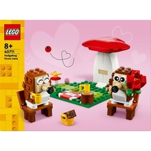 Конструктор LEGO Iconic Романтический пикник ежиков 166 деталей (40711)