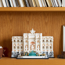Конструктор LEGO Architecture Фонтан Треві 1880 деталей (21062)