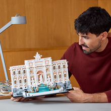 Конструктор LEGO Architecture Фонтан Треві 1880 деталей (21062)