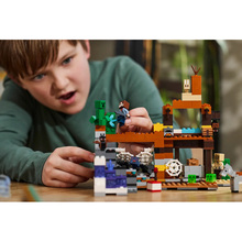 Конструктор LEGO Minecraft Залишена шахта в безплідних землях 538 деталей (21263)