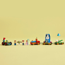 Конструктор LEGO Disney Pixar Святкування з Історії іграшок: поїзд та авто для гонок 206 деталей (43264)