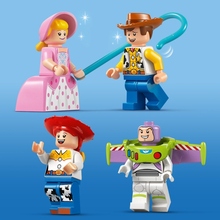 Конструктор LEGO Disney Pixar Святкування з Історії іграшок: поїзд та авто для гонок 206 деталей (43264)