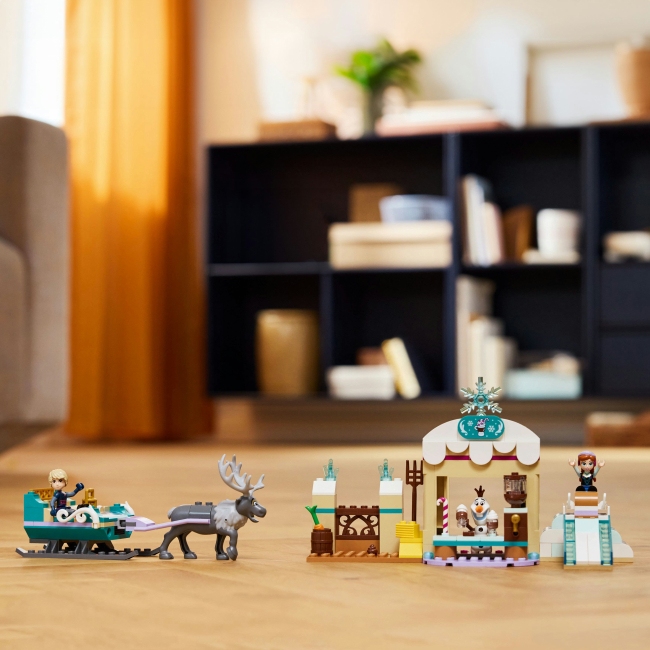 Замовити Конструктор LEGO Disney Princess Пригоди Анни на санях 192 деталі (43256)