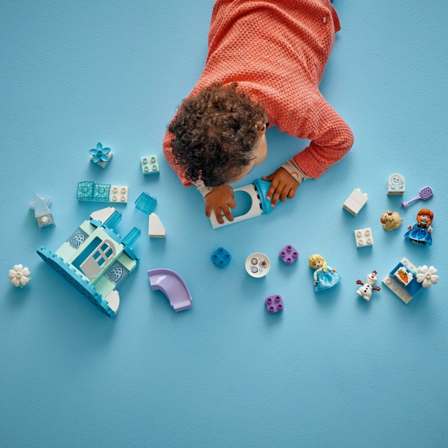 Заказать Конструктор LEGO DUPLO Disney Вечеринка в ледяном дворце Эльзы и Анны 54 детали (10455)