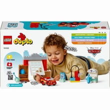 Конструктор LEGO DUPLO Disney Визит МакКвина в гараж Дока 35 деталей (10456)