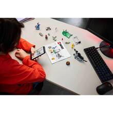 Конструктор LEGO Fortnite Лагерь Peely и Sparkplug 250 деталей (77075)