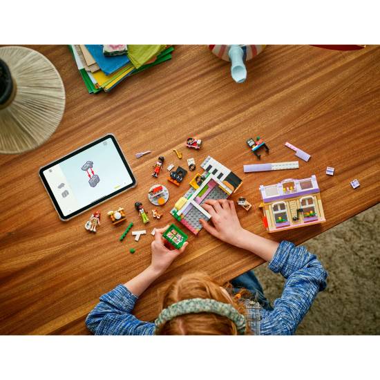 Покупка Конструктор LEGO Friends Музичний магазин та квартира 483 деталі (42653)