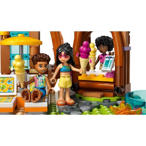 Конструктор LEGO Friends Пляжний курорт для сімейного відпочинку 1140 деталей (42673) Серія Lego Friends