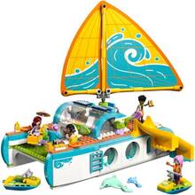 Конструктор LEGO Friends Приключения на туристической лодке 685 деталей (42664)