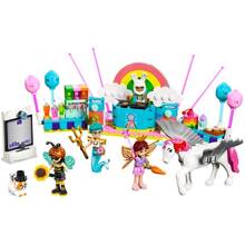 Конструктор LEGO Friends Костюмированная вечеринка с единорогом и феей 261 деталь (42661)