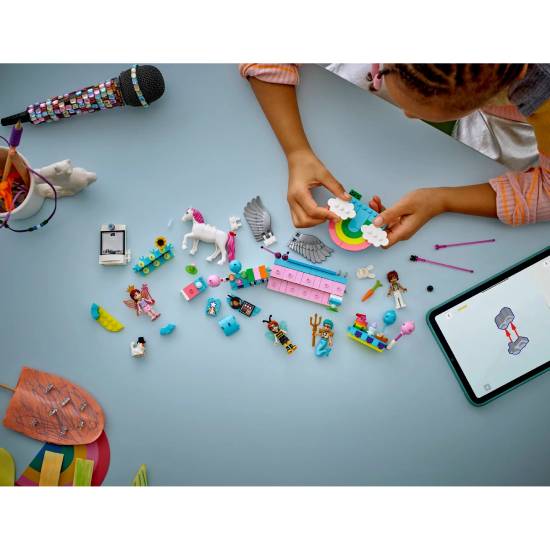 Изображение Конструктор LEGO Friends Костюмированная вечеринка с единорогом и феей 261 деталь (42661)